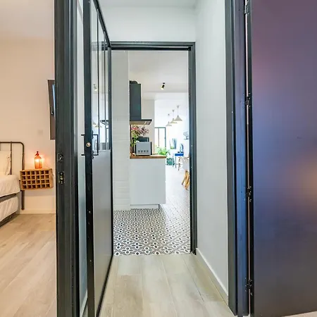 Martinez Boutique Apartment *